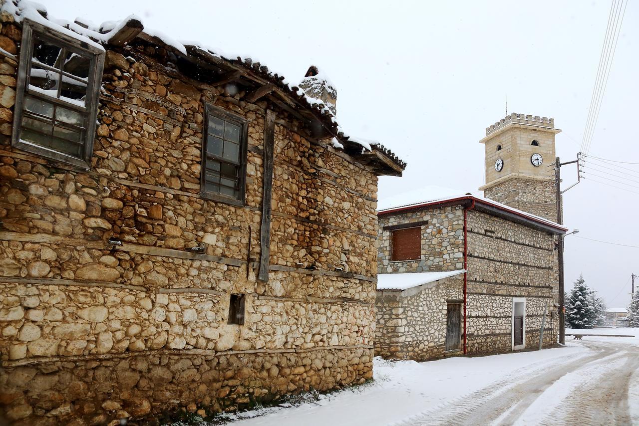 Hotel Hamam Ángisztro Kültér fotó